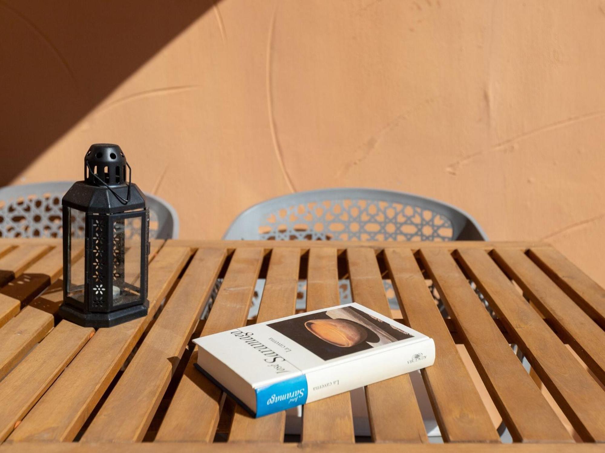 Lagos - In Free Wifi Holiday home *